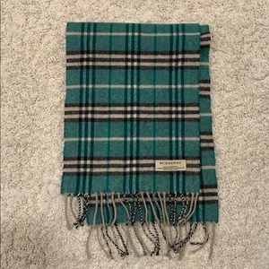 Burberry Nova Check Plaid Green Wool Scarf